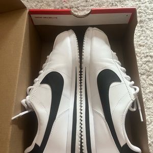 nike cortez